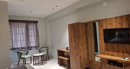 Hotel Hill City Room Type - Suite Room