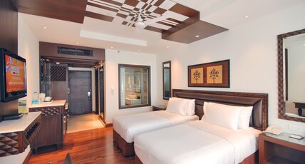 Mayfair Convention Room Type - Deluxe Room Twin