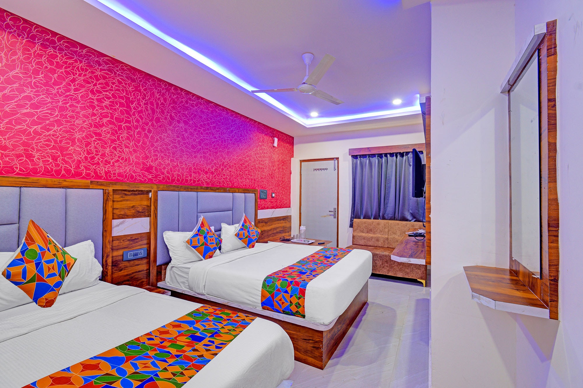 FabHotel SV Grand - Secunderabad Station Exit, Secunderabad Railway Station - Tap to explore photos