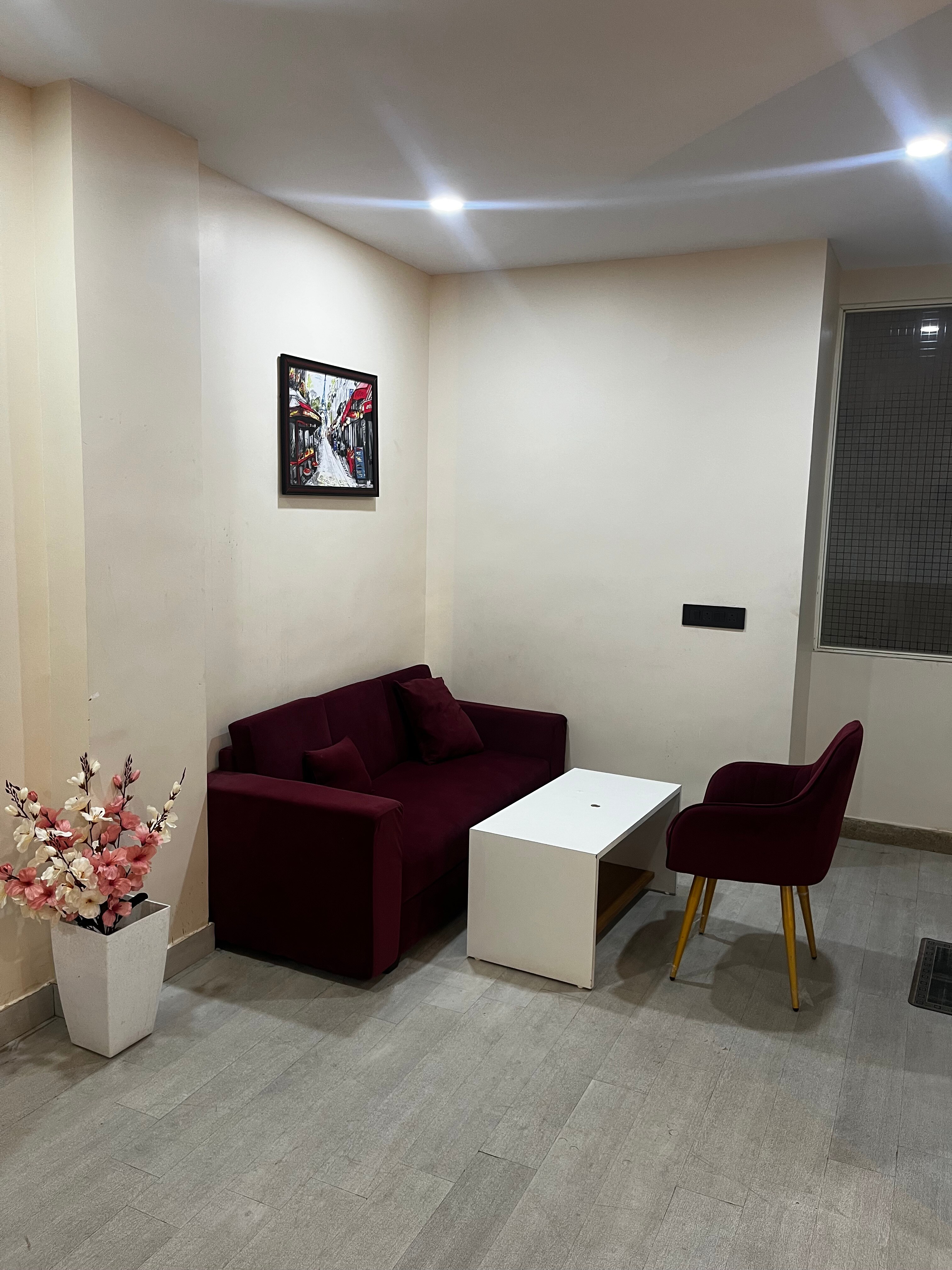 Hotel Mangalam - Tap to explore photos