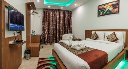 Hotel Suktara International Room Type - DELUXE ROOM TWIN OR QUEEN