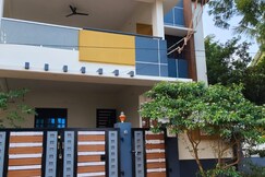 Saravana Cottage