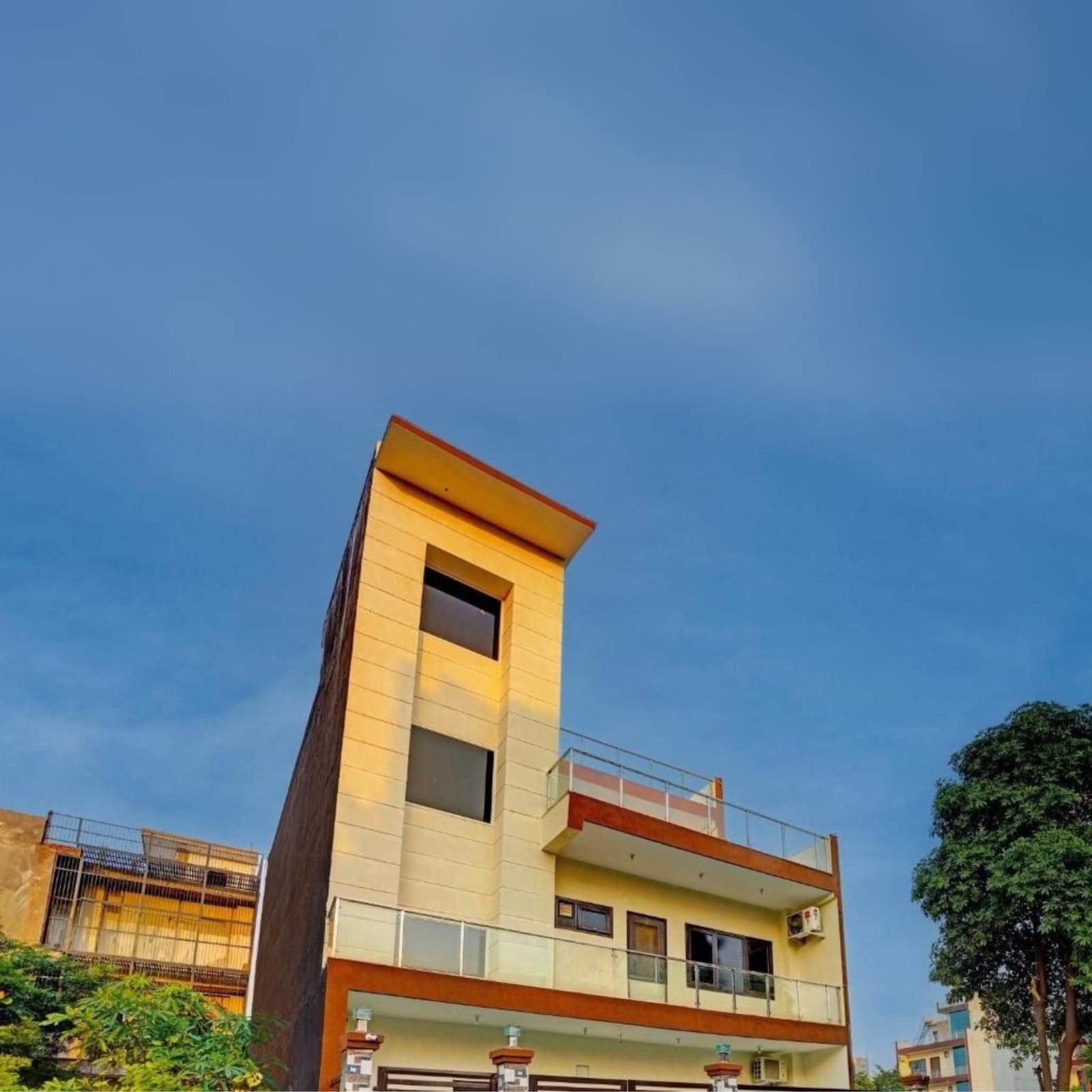 Belle Vista Regency Greater Noida - Tap to explore photos