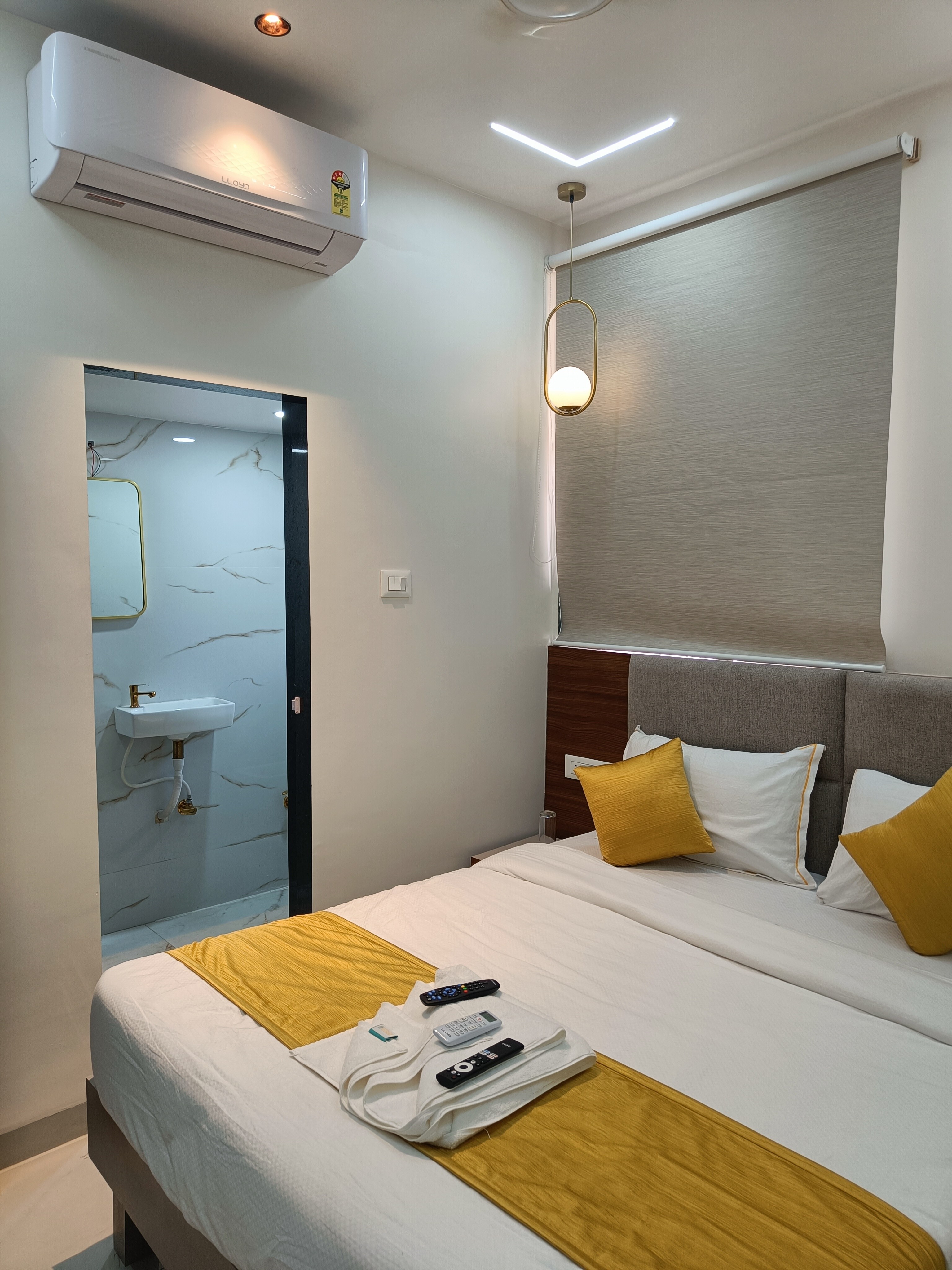 Golden Key Suites - Tap to explore photos