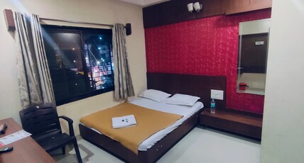 Arihant palace Room Type - Deluxe AC Room