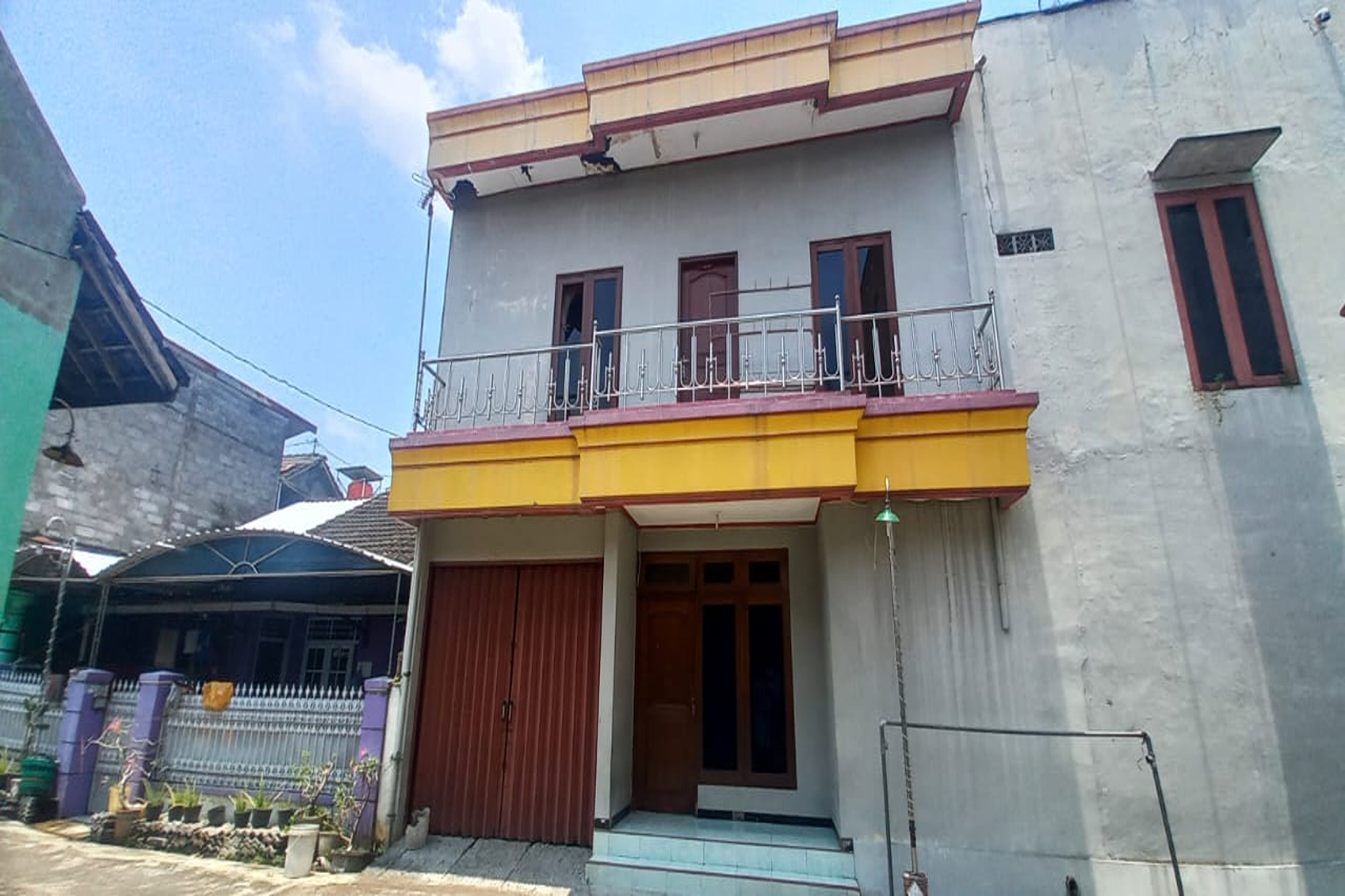 Hotel O 45 Guest House - Tap to explore photos