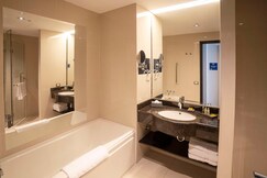 DoubleTree by Hilton Trujillo