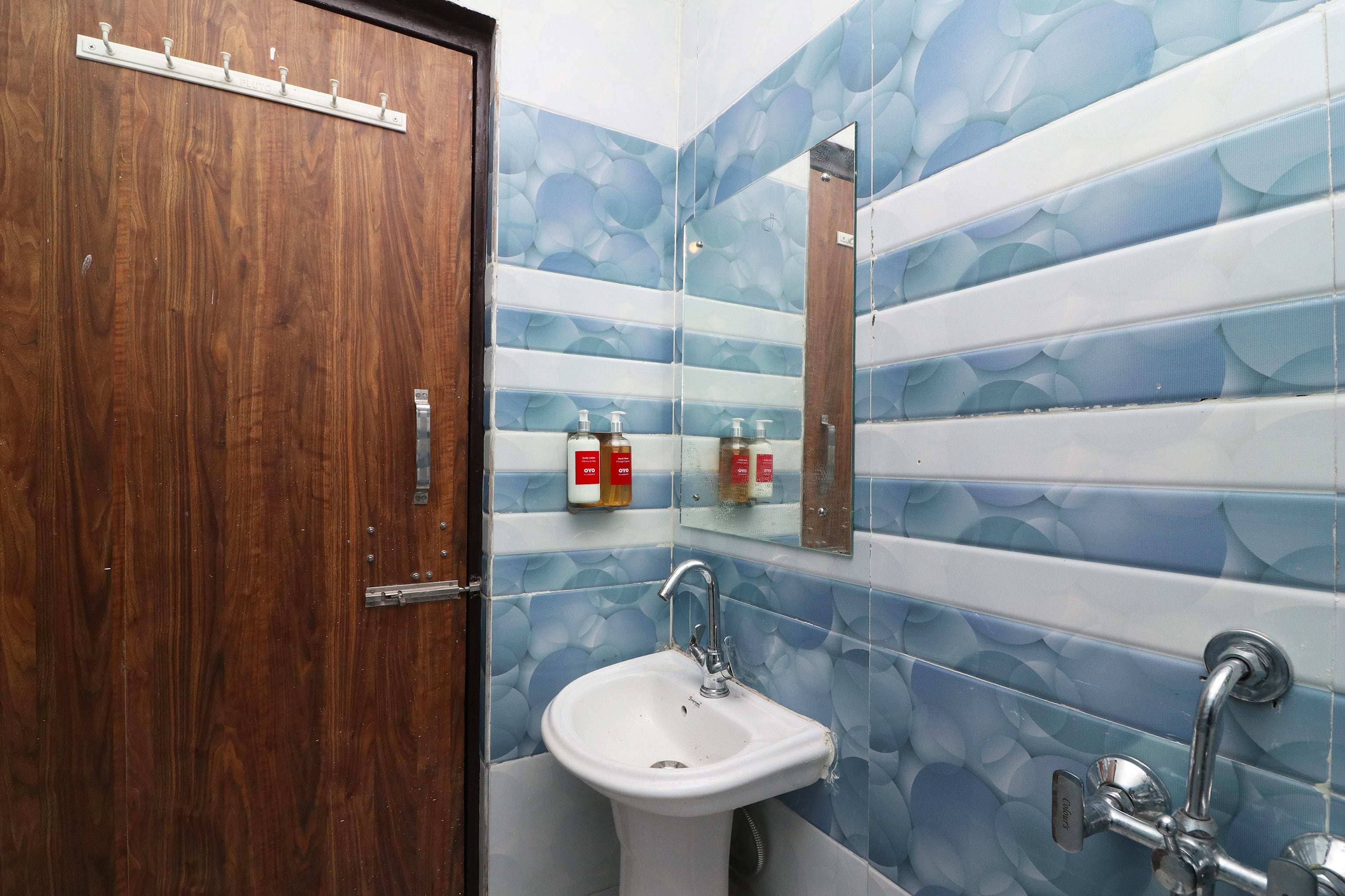Hotel O Sathguru Residency Near New Ashok Nagar Metro Station - Tap to explore photos