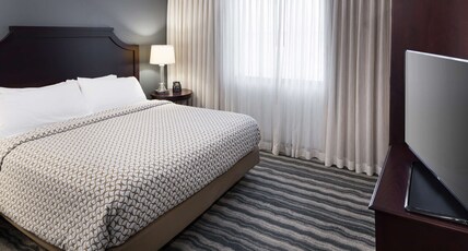 Embassy Suites Tampa - Brandon Room Type - 1KG MOB HEA ACC TUB STE NS