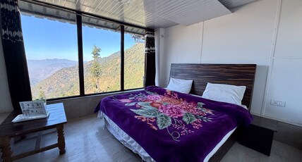 Sunrise Resorts Room Type - Semi Deluxe room