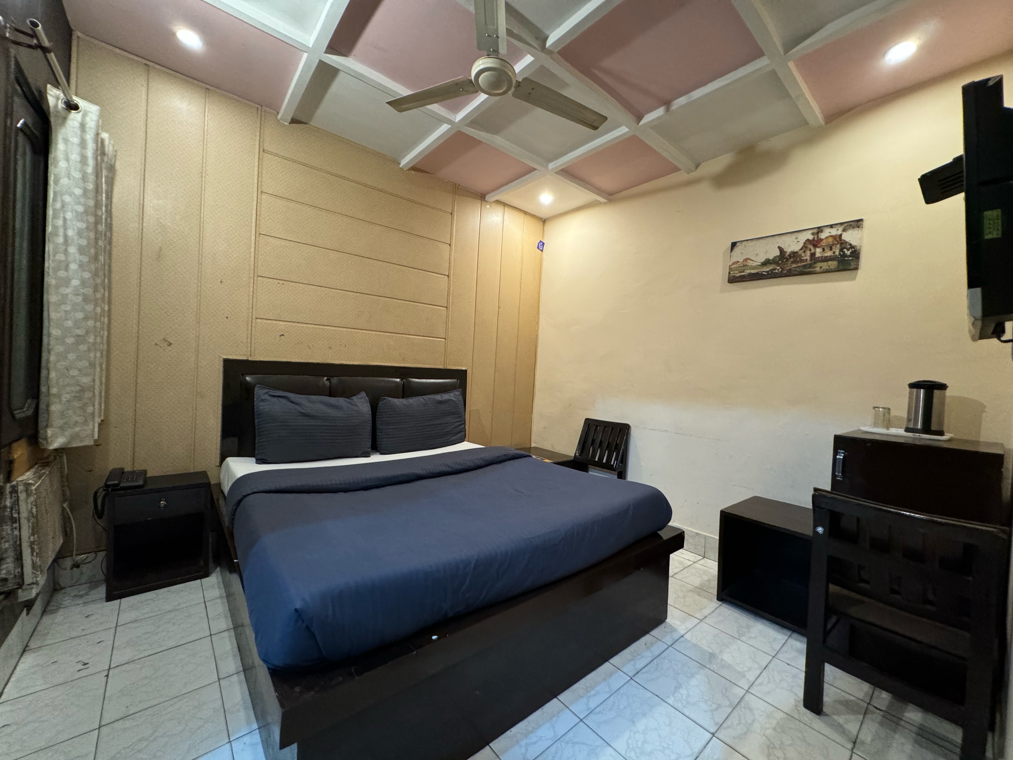 Hotel Trishul By T And M Hotels - Tap to explore photos