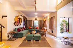 Art Soul 3BHK Peaceful Villa by Homeyhuts