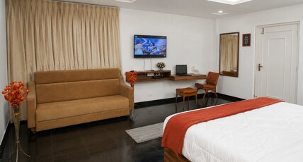 Hotel Amarawathi Room Type - Deluxe Room AC