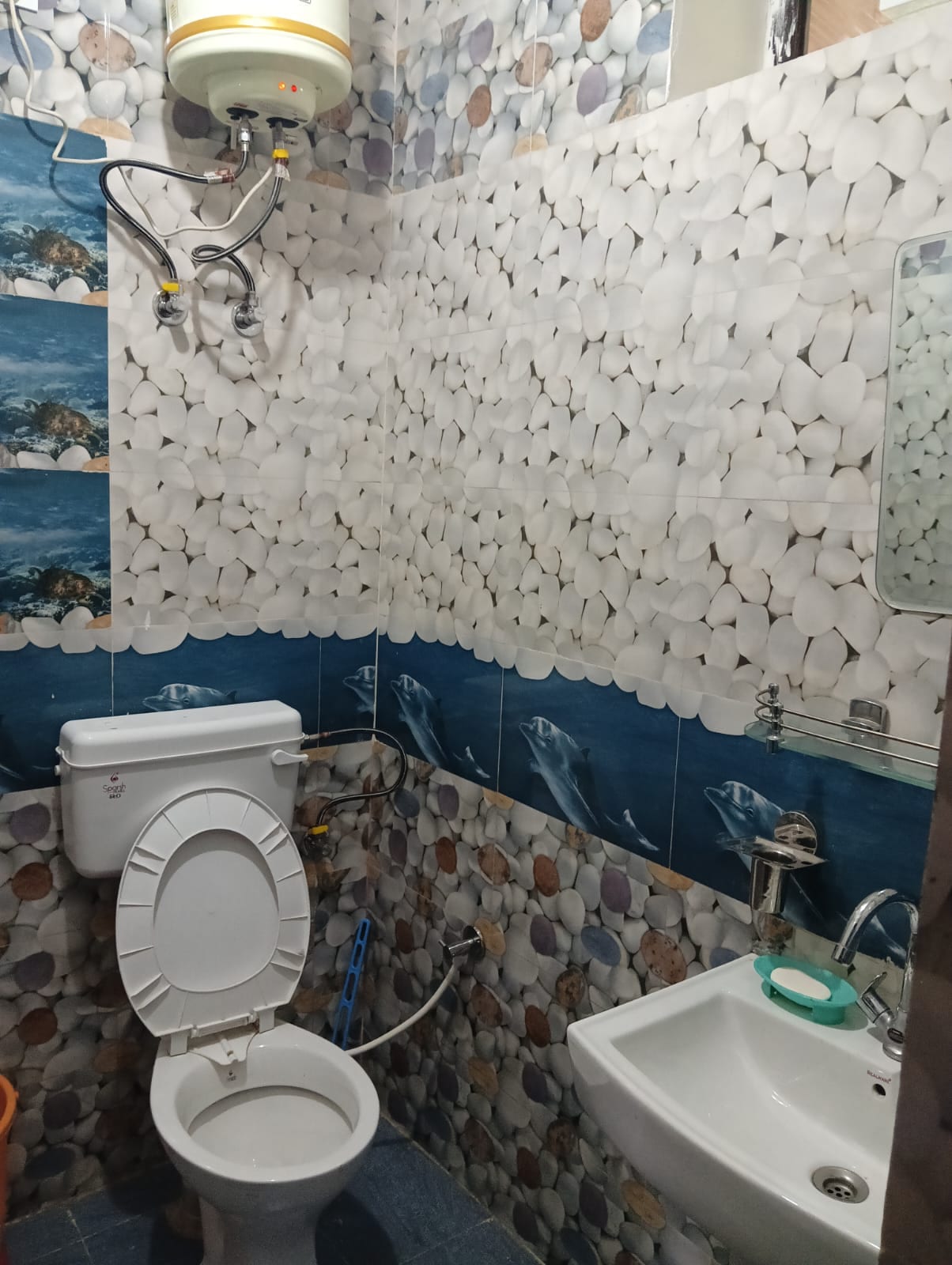 Bhatt 1 BHK Homestay - Tap to explore photos
