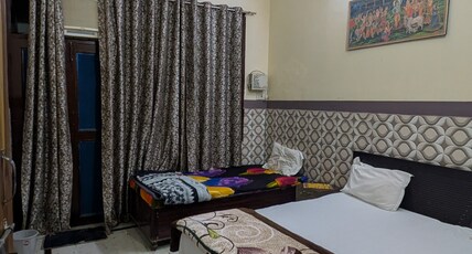Shree Rajeshwari Dham Room Type - Bedroom 1