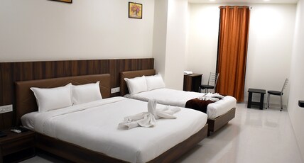 Hotel Gurukripa Room Type - Executive Family Room