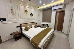 Skyline Signature Suites 1