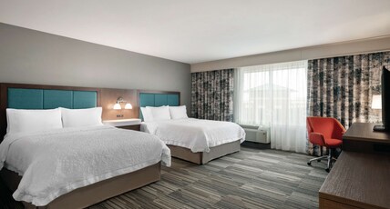 Hampton Inn Champaign Southwest IL Room Type - 2QN HEARING ACC FRG MIC NS