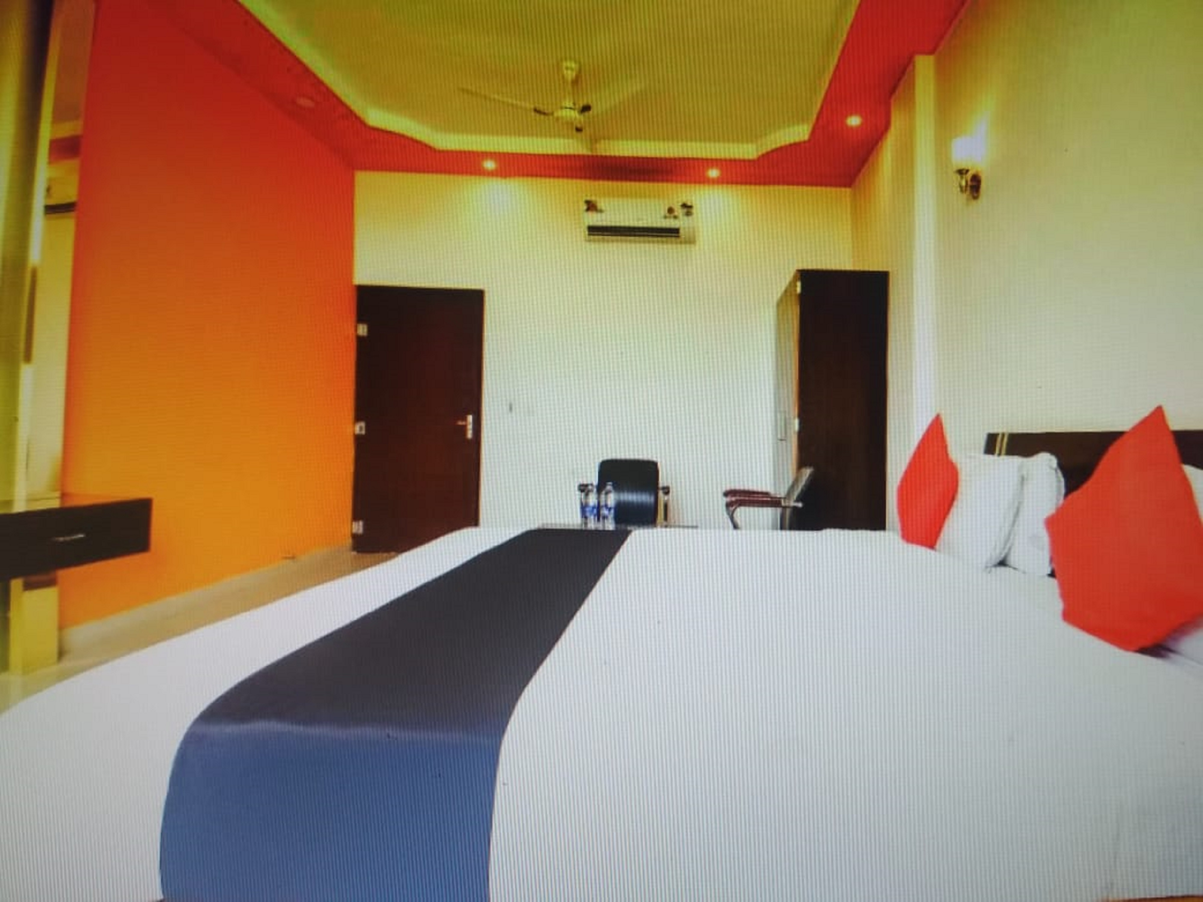 K V HOTEL - Tap to explore photos