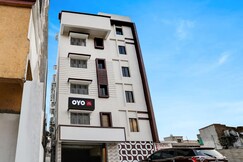 Super Hotel O D K Patil