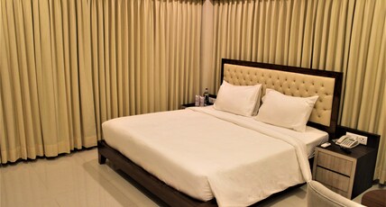 SAMBHABANA HOTEL & SUITES Room Type - DELUXE