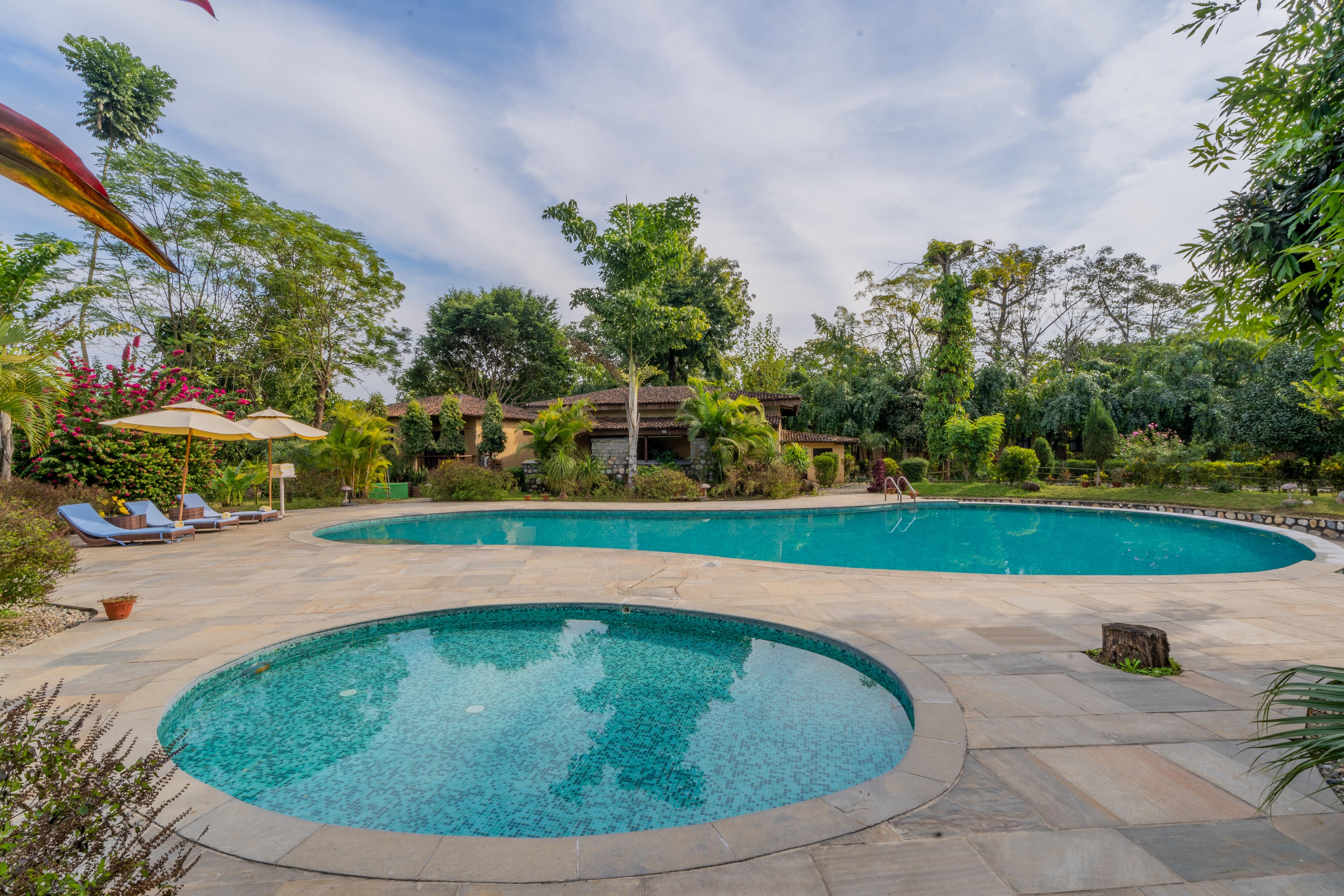 Jungle Villa Resort - Chitwan - Tap to explore photos