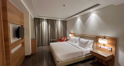 Hotel Pasricha Room Type - Deluxe Room