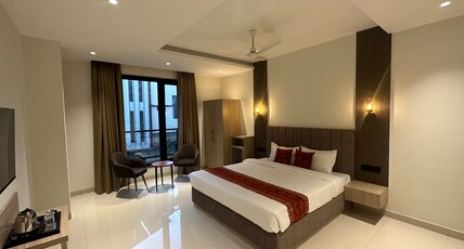 The Cocoon Baneras Room Type - Premium Room | City View