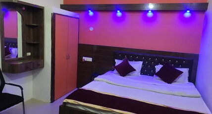 HOTEL AMIT LODGE  Room Type - A.C DELUXE