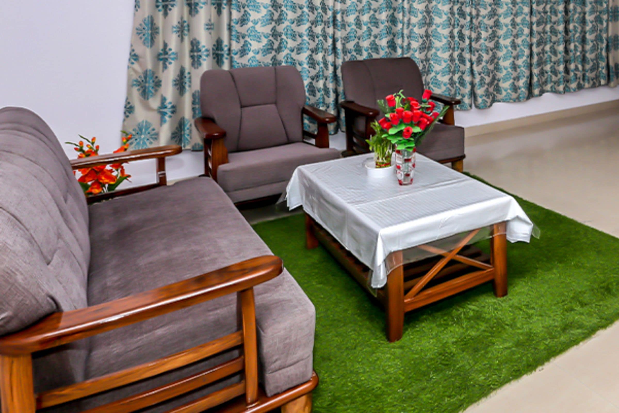 Aristo Hospitality Apartment -Andheri - Tap to explore photos