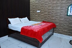 Shanti palace and restaurant