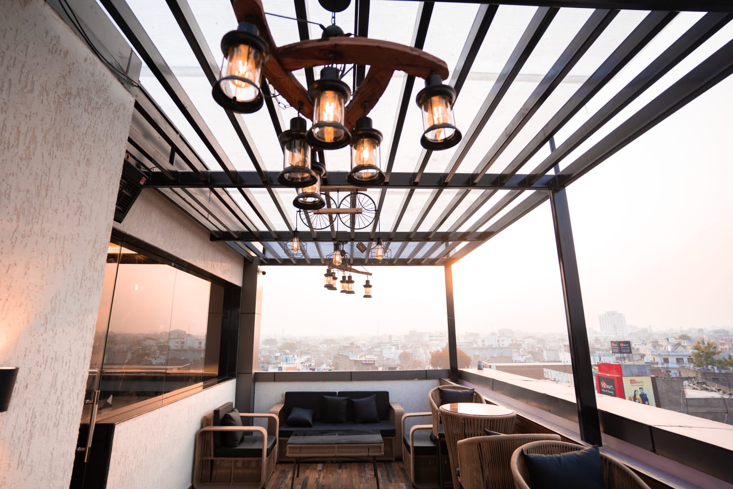 Hotel Kashi Pride - Tap to explore photos