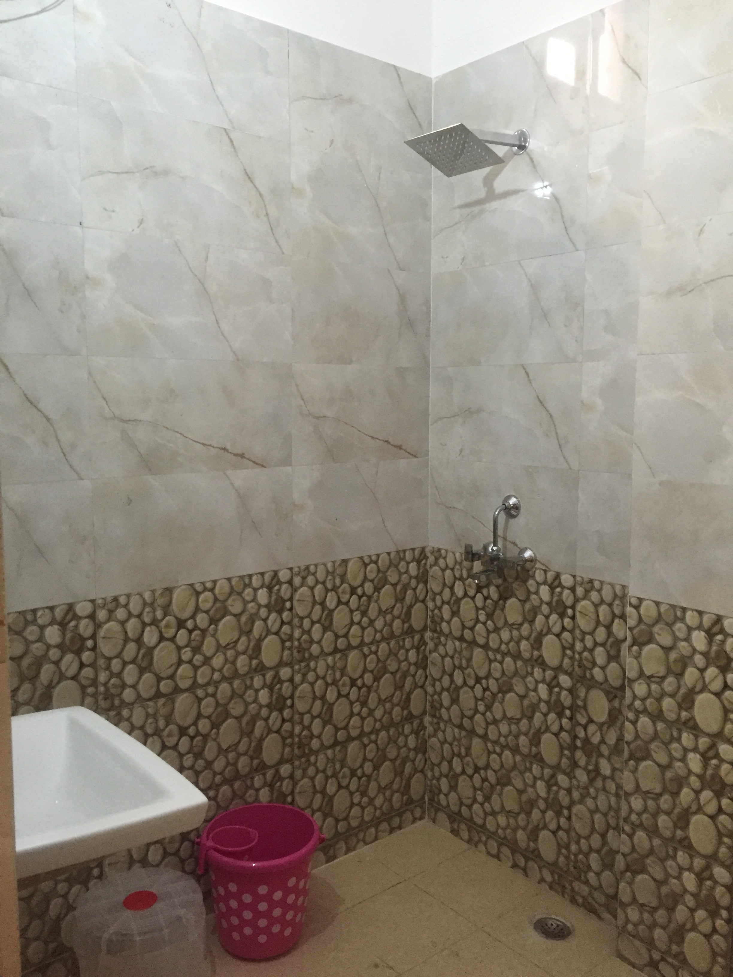 Hotel Kanha - Tap to explore photos