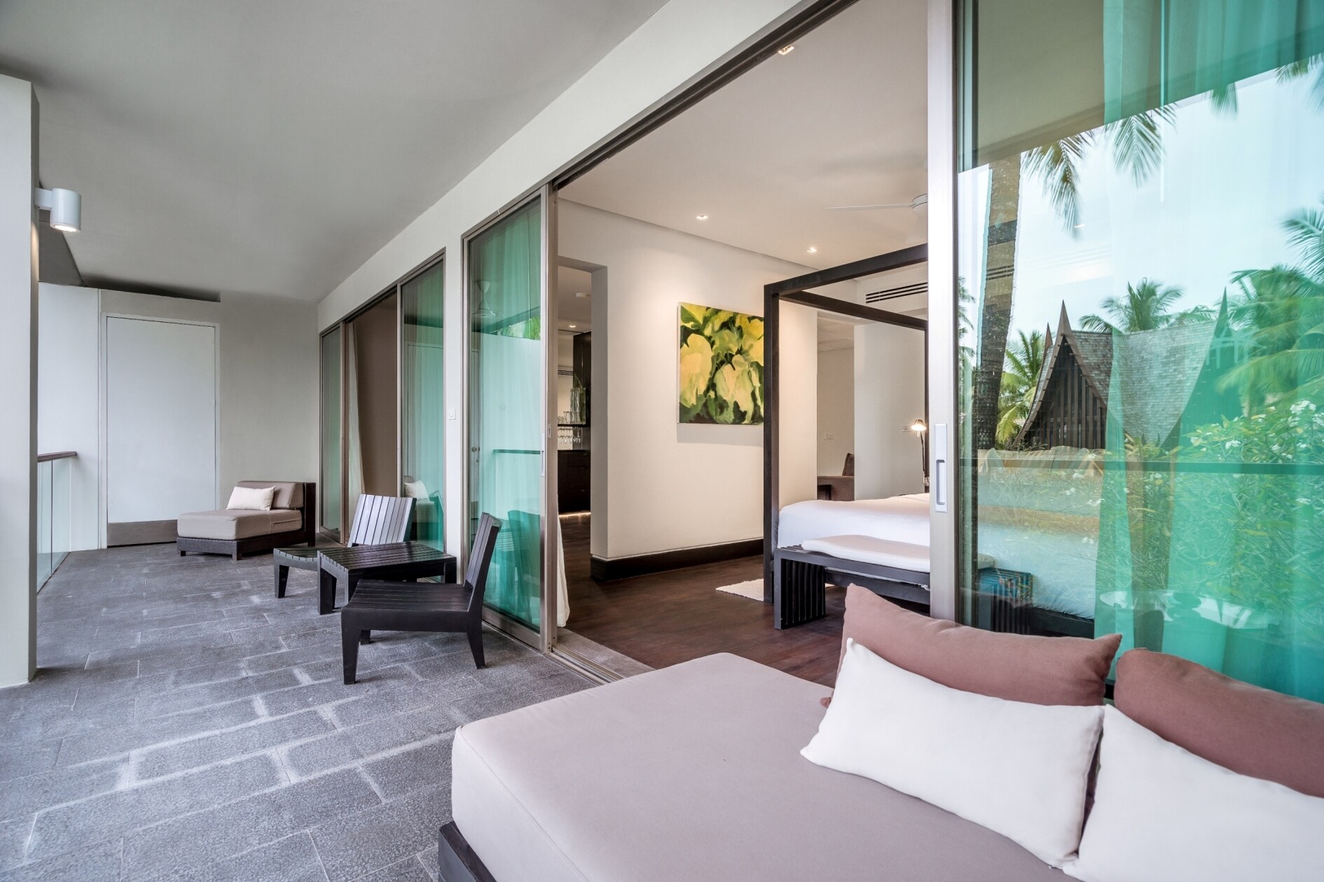 Twinpalms Surin Beach Phuket - Tap to explore photos