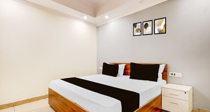 HOTEL O BLUE DIAMOND STAY Room Type - Classic