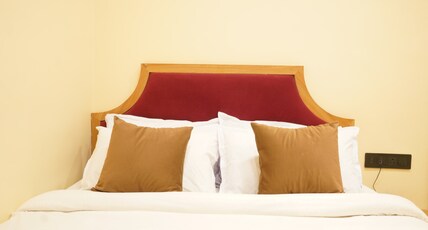 Hotel Al Aziz Palace 30 Mts from Dargah Sharif Room Type - Deluxe Ac Double Bed Room