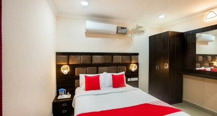 Hotel Park Tower Room Type - Deluxe Room