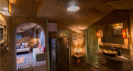 Meena Bagh Villa | Rooms & Cafe Khoblu Room Type - Pahari Cabin. 3bedrooms and two washrooms
