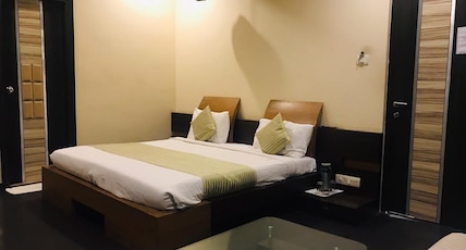 Hotel Sundaram Room Type - Royal Deluxe Room Hotel Sundaram Room Type - Royal Deluxe Room