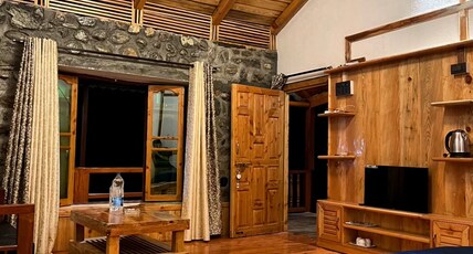 Mandeva Stays Room Type - Bunglow