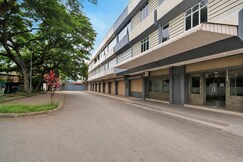 Collection O near Diamond City Mall formerly X Ten Guest House