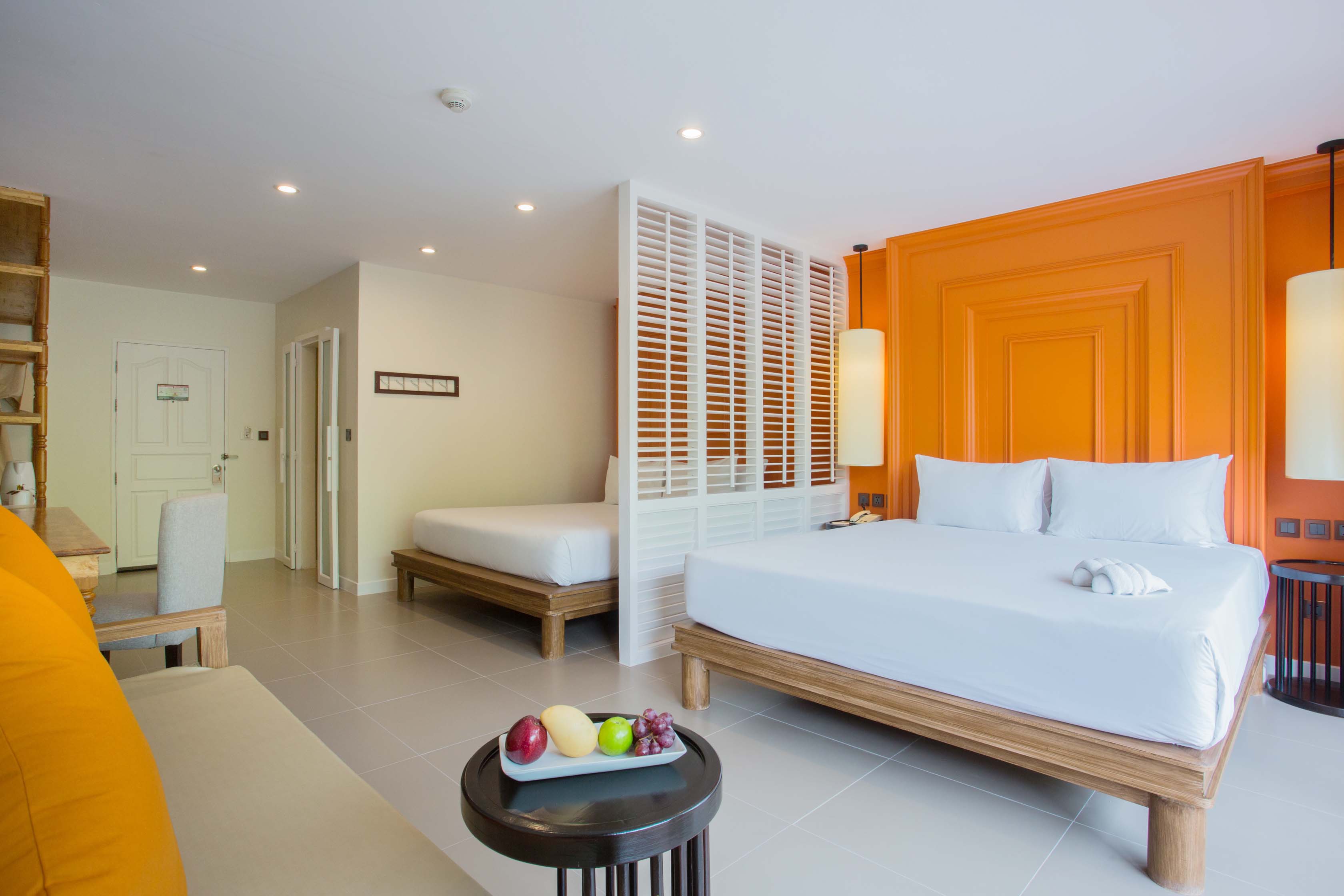 Occidental Bang Tao Beach Resort - Tap to explore photos