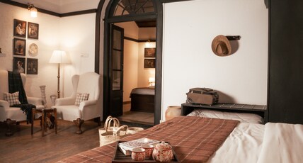 Ilbert Manor: 183 Years Old Heritage Retreat Room Type - VICTORIAN SUITE (2 BED ROOM)