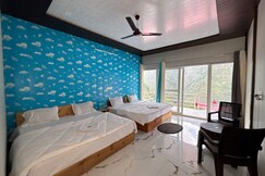 Nilaya Hills Resort 150 Mtrs From Sirsi Helipad