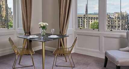 Fraser Suites Edinburgh Room Type - One Bedroom Premier City View Fraser Suites Edinburgh Room Type - One Bedroom Premier City View