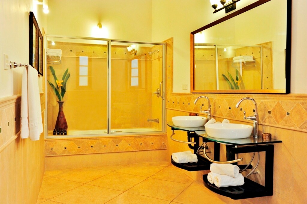 Galle Heritage Villa - Tap to explore photos