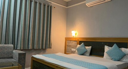 The Circle Era a Boutique Hotel Room Type - Deluxe Room With Private Washroom