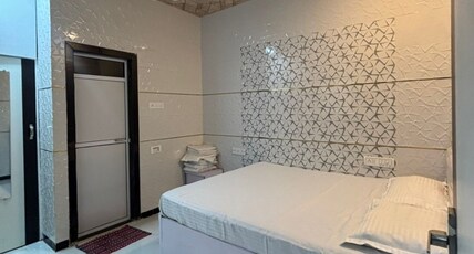 Hotel Kingspalace and dormitory Room Type - Bedroom 4