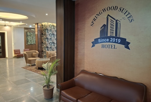 HOTEL SPRINGWOOD SUITES