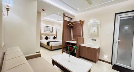 ELEGANCE INN Room Type - FAMILY ROOM